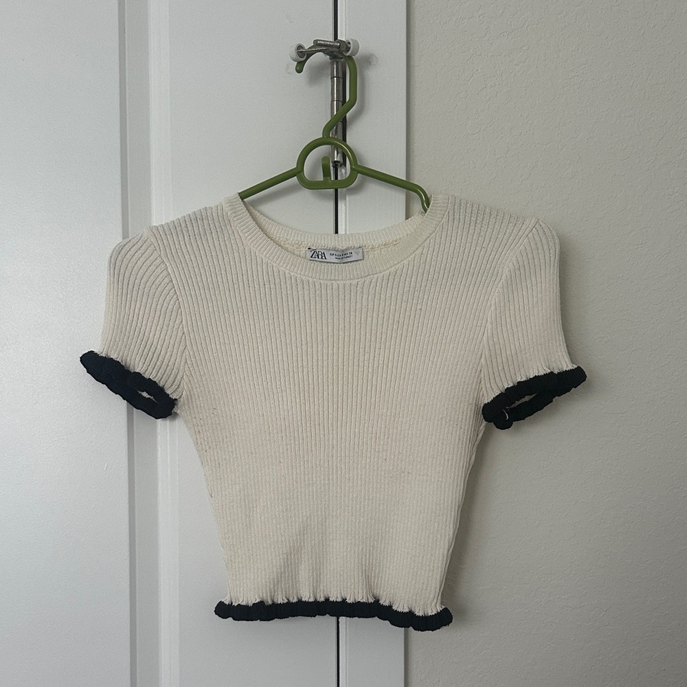 Zara Ruffled Ribbed Top - Picture 3 of 4